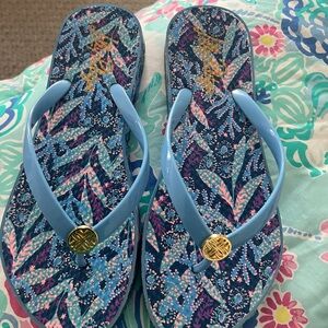 New Lilly Pulitzer Pool Flip Flops Barton Blue Star Gazing 7